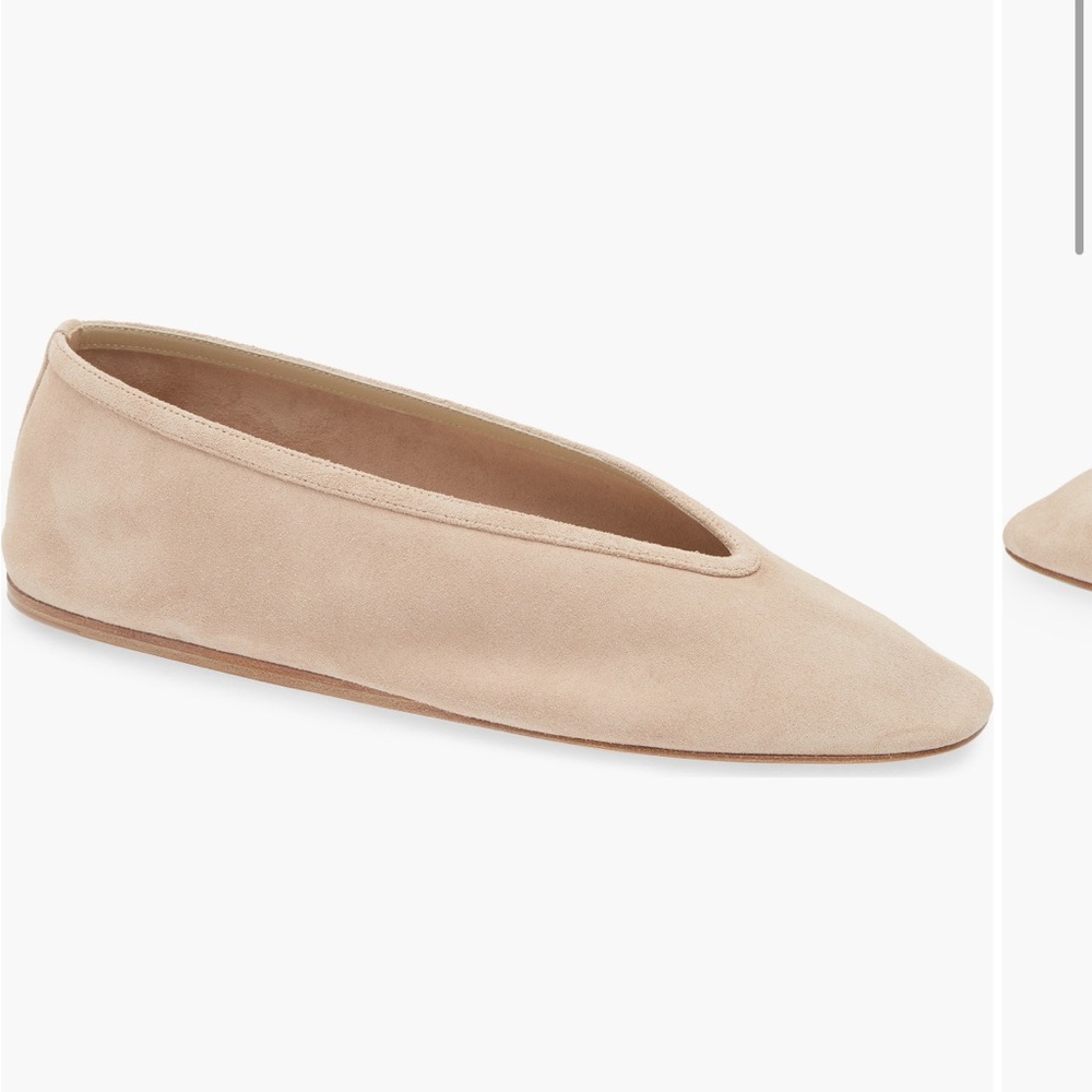 Le Monde Beryl Luna flat